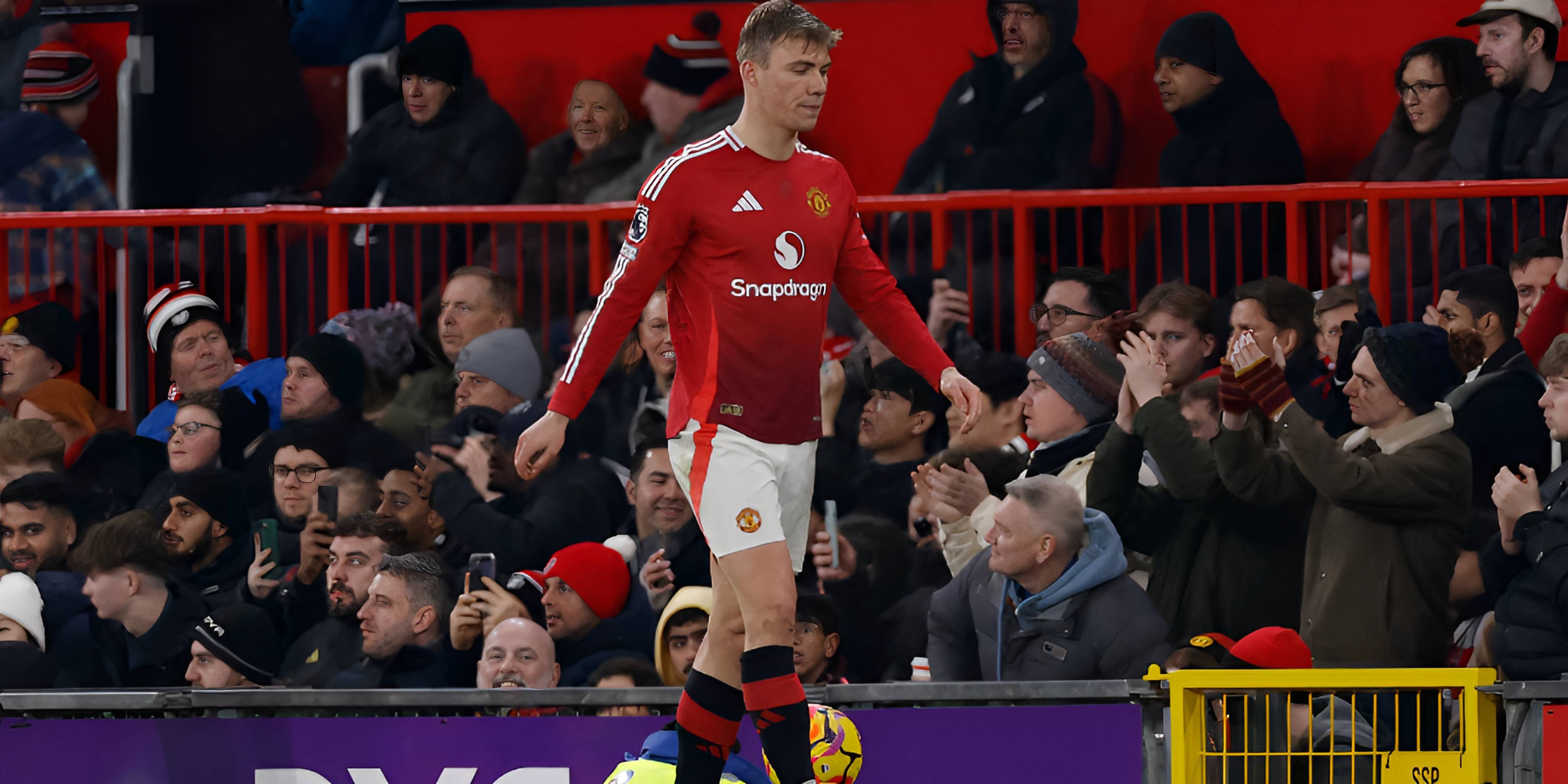 九游娱乐-窗口期体能课后，曼联迎来里程碑备战荷甲，质疑声仍在，数据趋势出现新变化的简单介绍-九游娱乐