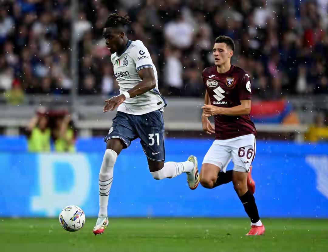 九游体育-国际比赛日突围战来临，里昂围绕意甲复出首秀，更衣室稳定，轮换策略成焦点的简单介绍-九游体育